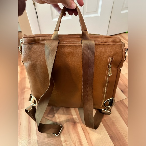 Fawn Design diaper bag backpack - Picture 2 of 5